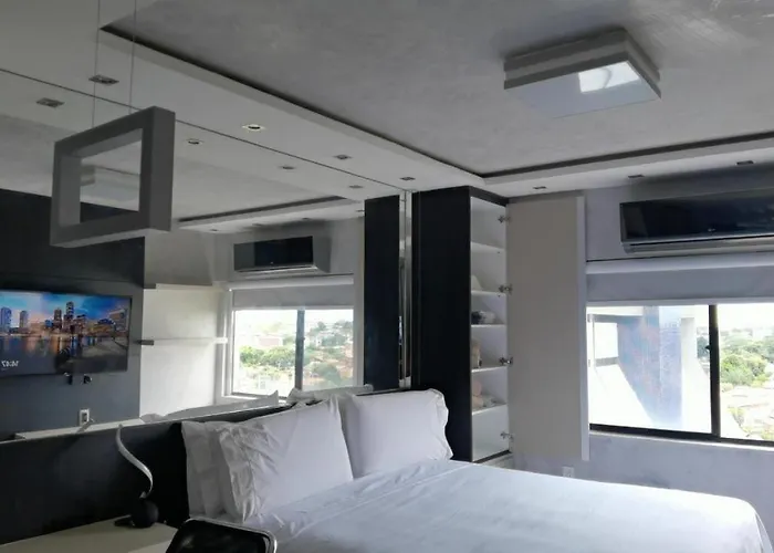Flat Apartamento ALTÍSSIMO NÍVEL Último Andar
